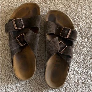 Birkenstock brown suede size Eu 38/us 8